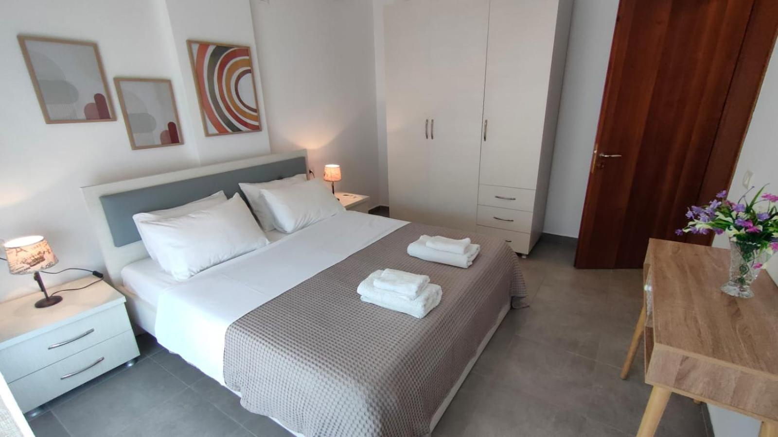 Tropicana Apartments Dhërmi Rom bilde